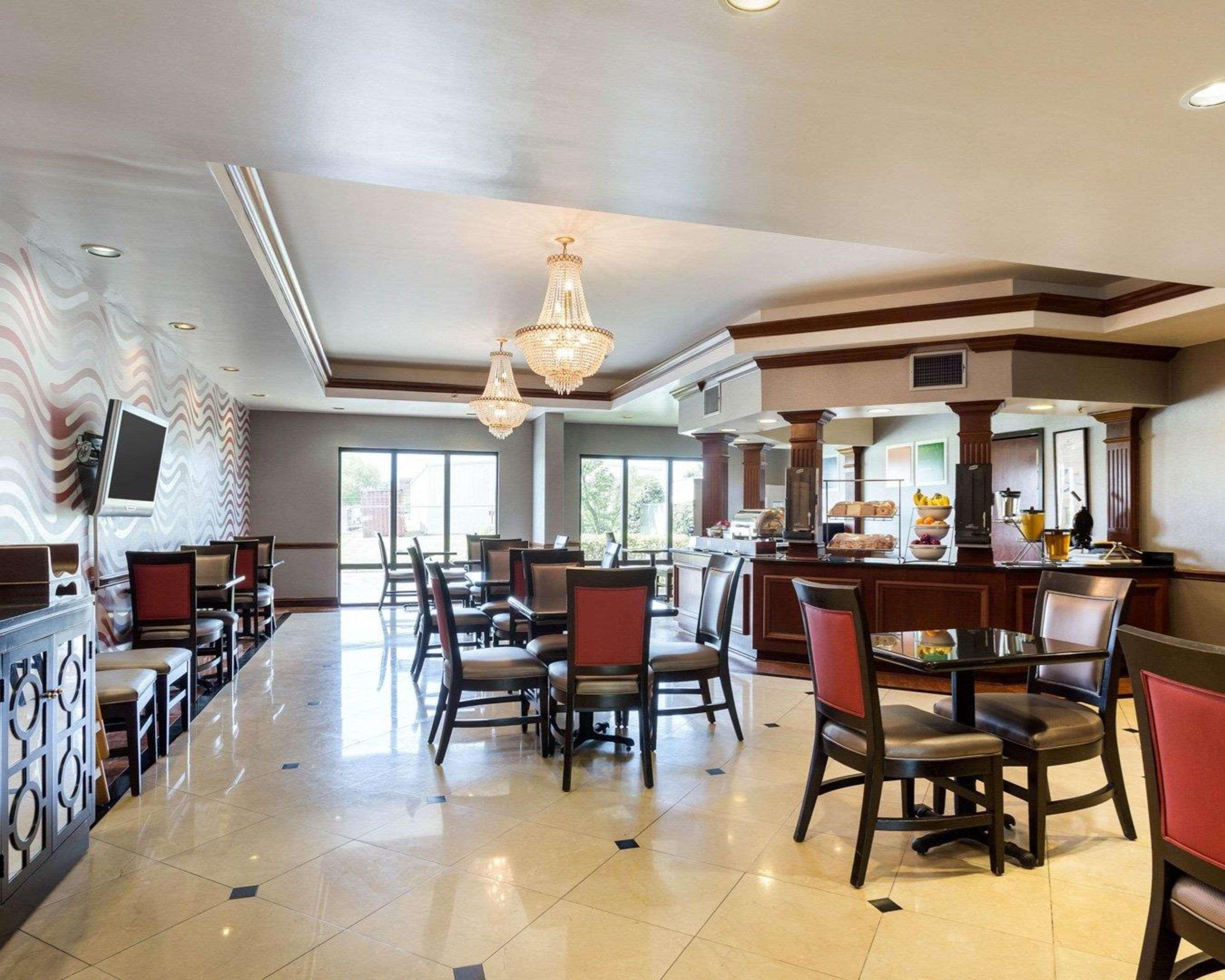 Comfort Suites Southaven I-55 Bagian luar foto