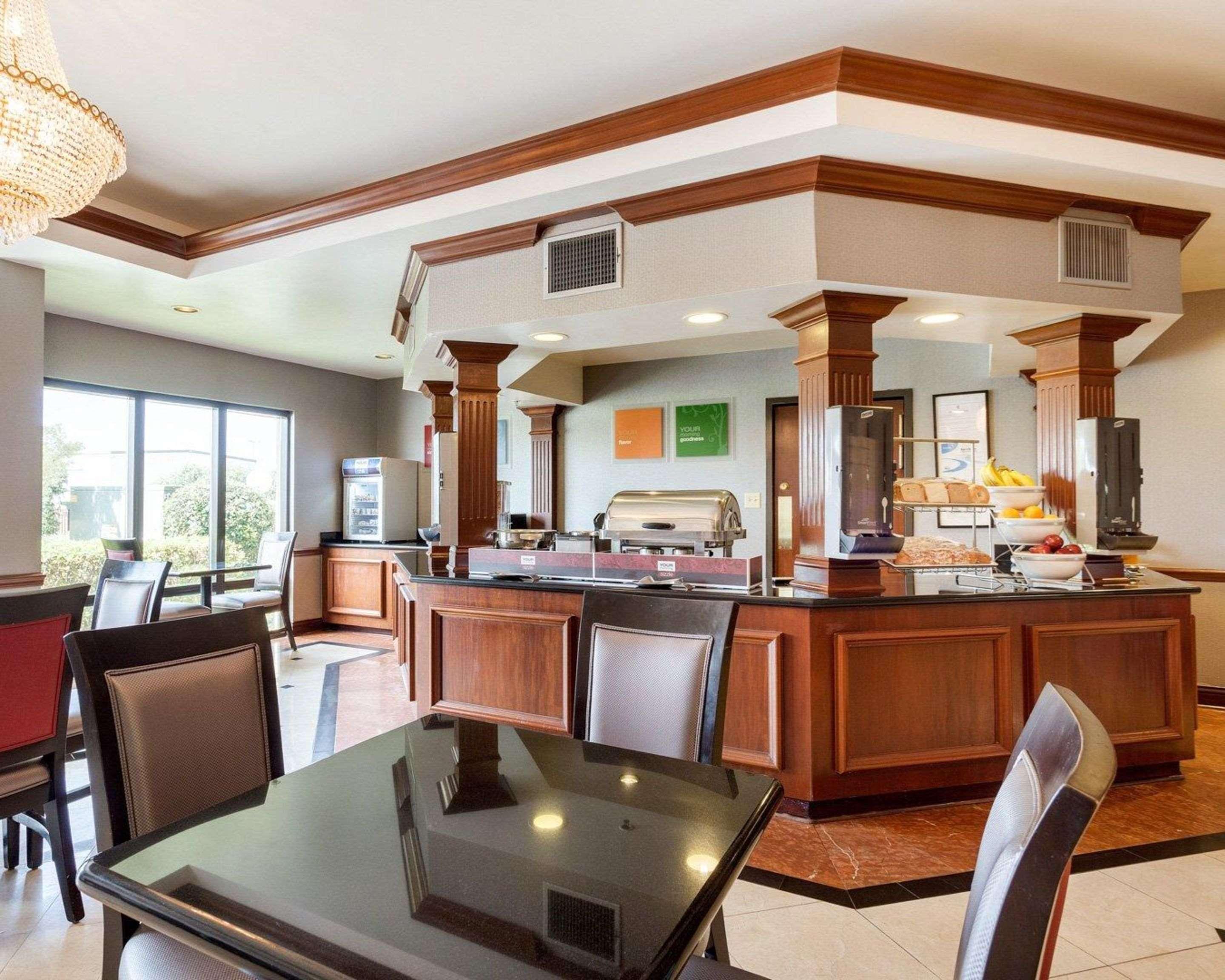 Comfort Suites Southaven I-55 Bagian luar foto
