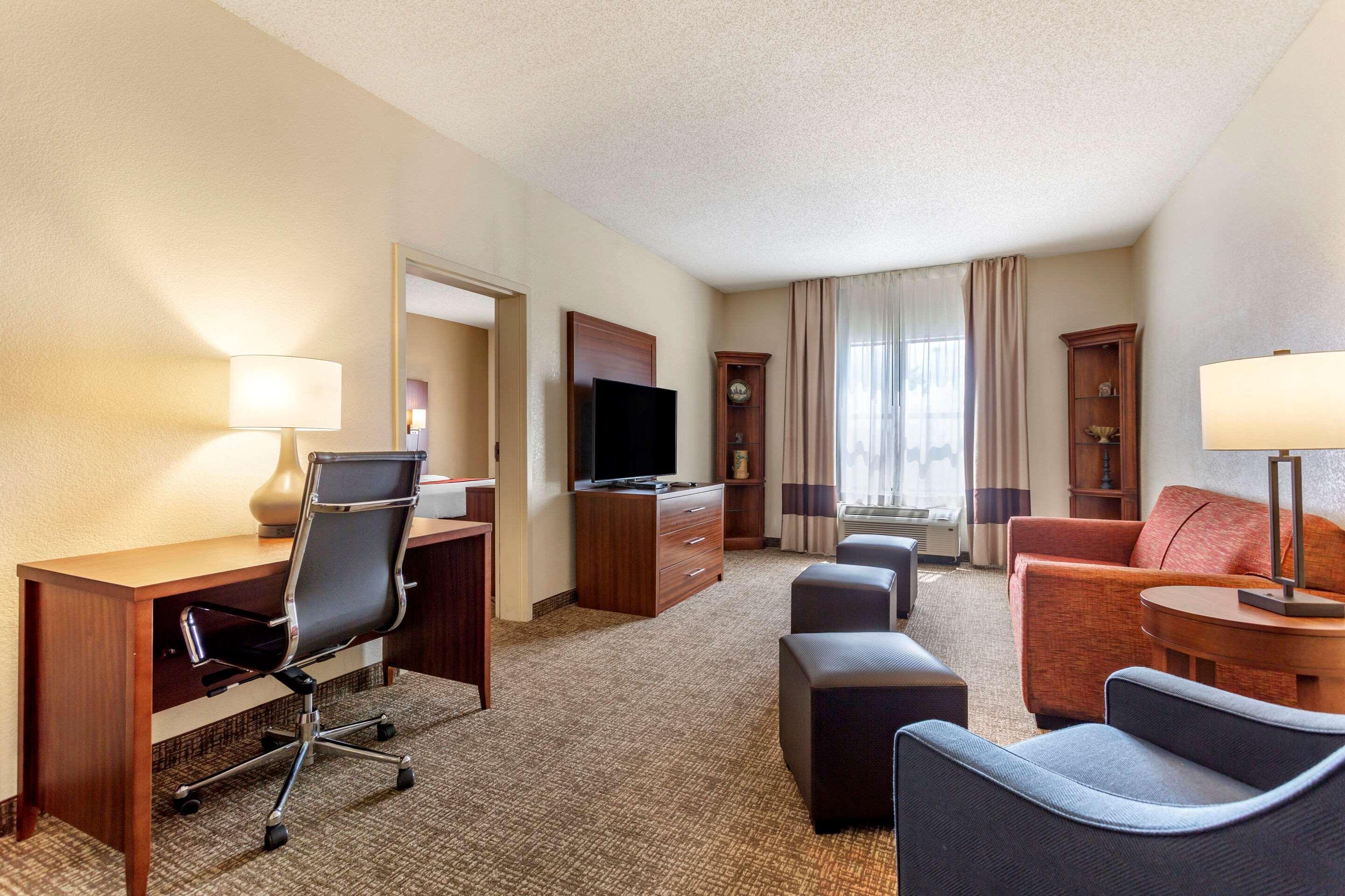 Comfort Suites Southaven I-55 Bagian luar foto